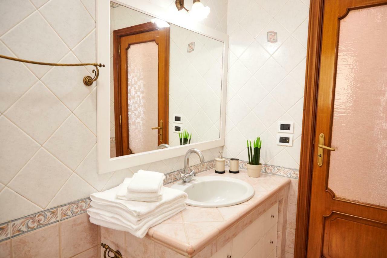 Casa Nanni Villa Наполи Екстериор снимка