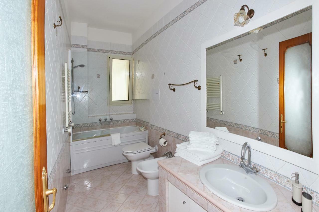 Casa Nanni Villa Наполи Екстериор снимка